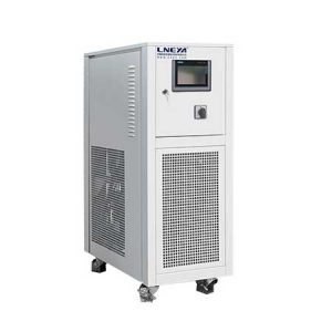 UST +50 ~ +300°C Heating Circulators UST +50 ~ +300°C Heating Circulators